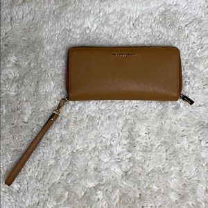 Michael Kors Camel Tone Wallet